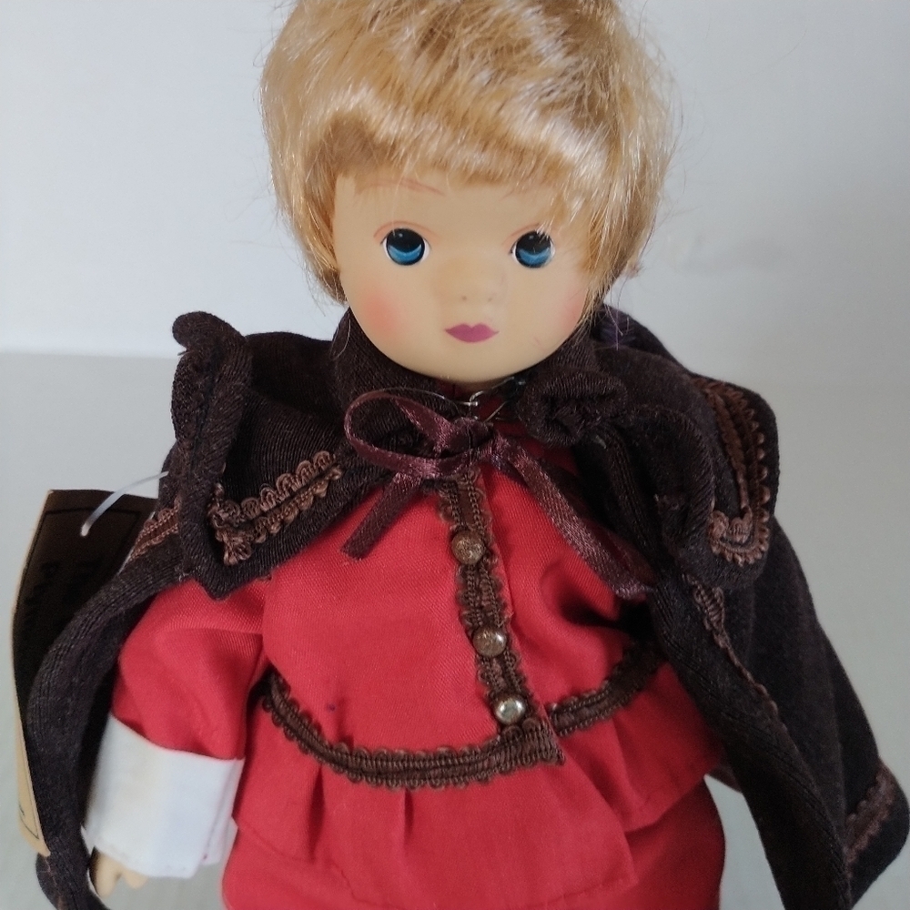 Springford The Pilgrims at Plymouth 1620 Boy Doll - Picture 2 of 9